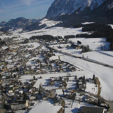 Appartementhaus Theresia Bad Mitterndorf Exteriör bild